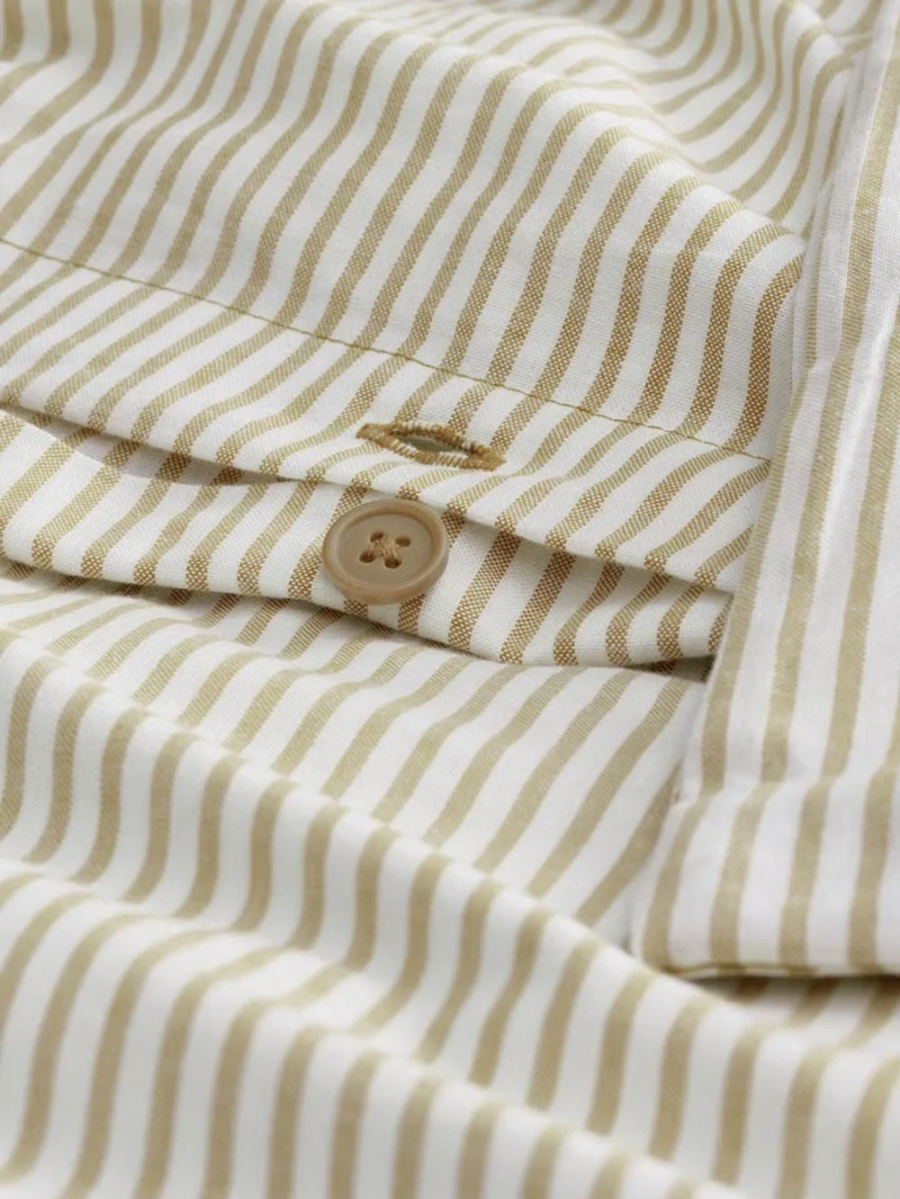 Striped Cotton Bedding Set in Beige